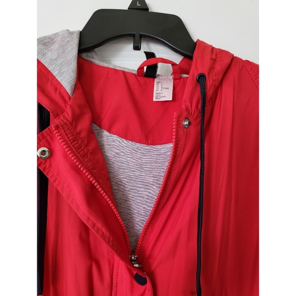 H&M Lightweight Colorblock Windbreaker - Picture 3 of 6